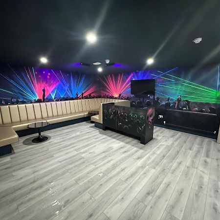 Penthouse Apartment, Sleeps 21 With Terrace ليفربول المظهر الخارجي الصورة